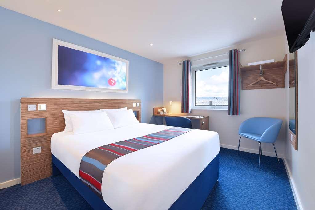 Travelodge Caerphilly Cameră foto
